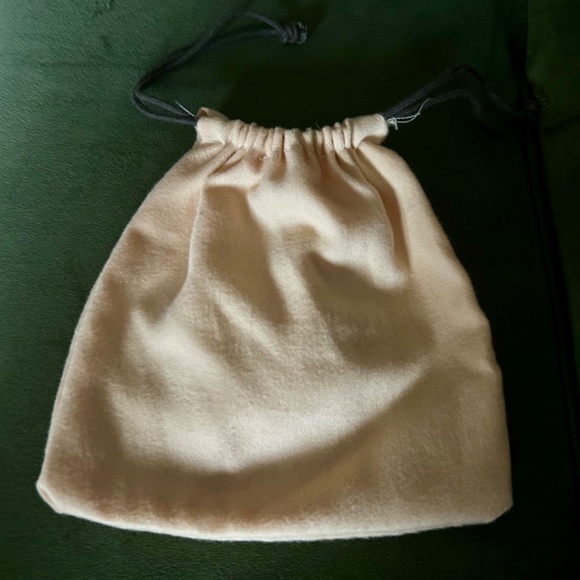 Louis Vuitton dust cover - Picture 4 of 4